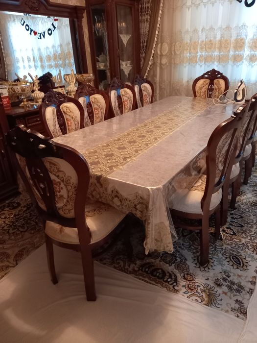 Kamot burchelari stol stul idishla salfetkalari padarka