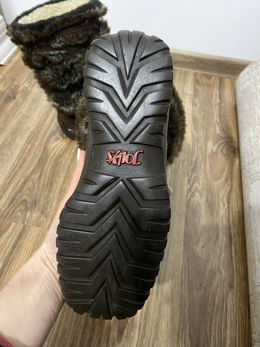 Cizme piele intoarsa