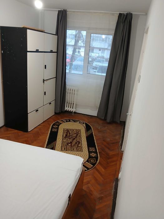 Aprtament 2 camere Ploiesti Sud 1550 lei/luna