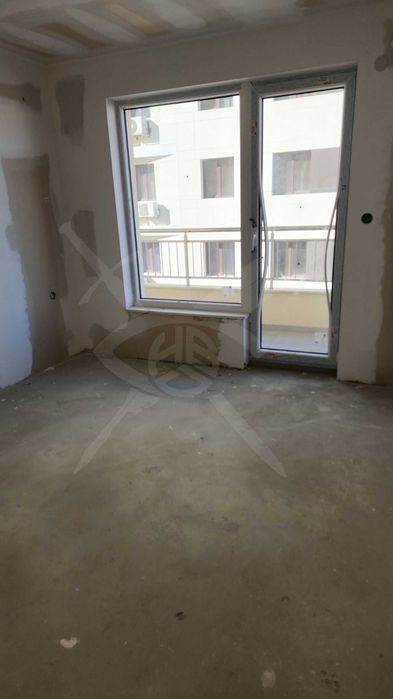 Продава се Двустаен апартамент в Варна, Победа - 84 кв.м за 1227 €/кв.м - Снимка #2