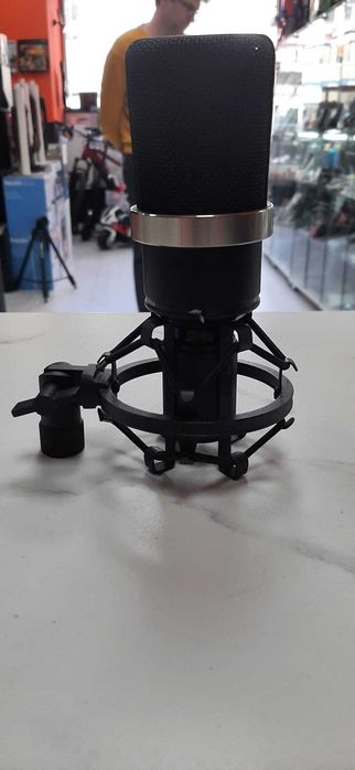 Used Products Dorobanti/Microfon Neumann TLM 102 Studio Set Black + Suport EA 4 BK/GARANTIE 12 LUNI