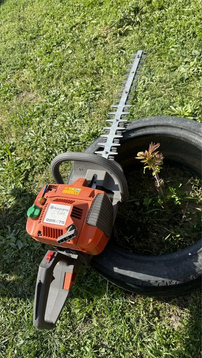 Trimmer de gard viu electric Husqvarna