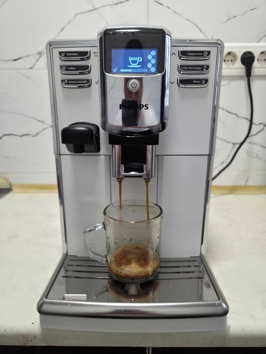 Espressor Automat Philips EP5961 Aparat Cafea Boabe Saeco Incanto Alb