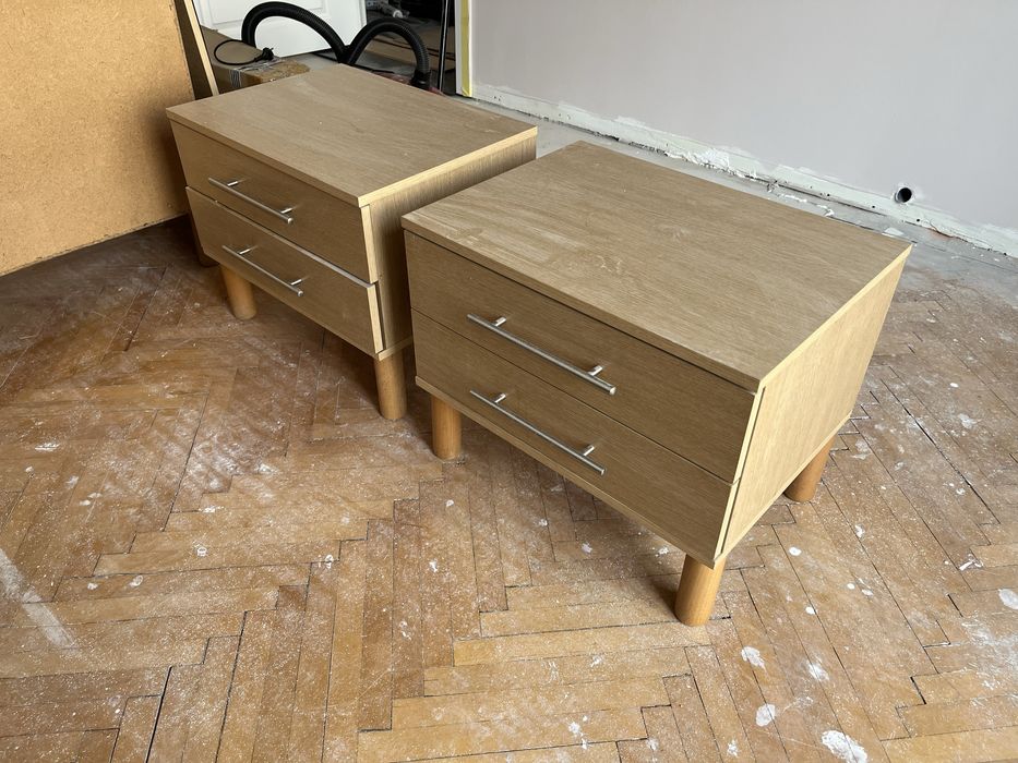 Comoda cu 2 noptiere