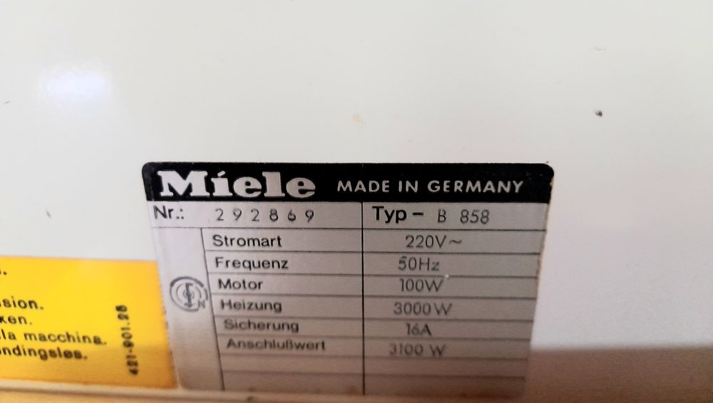 Гладачна машина Miele