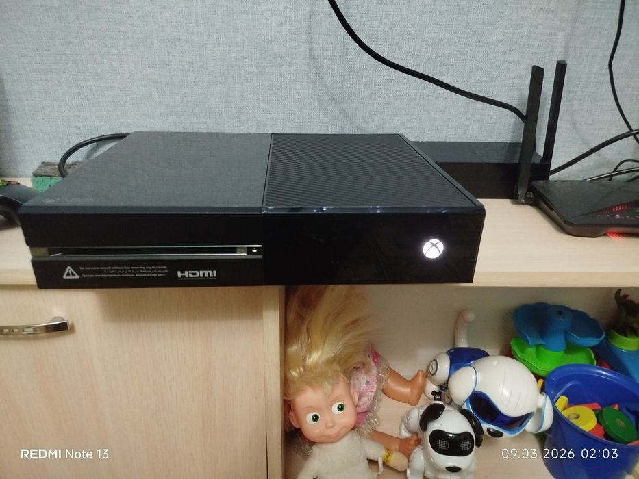Продам приставку Xbox