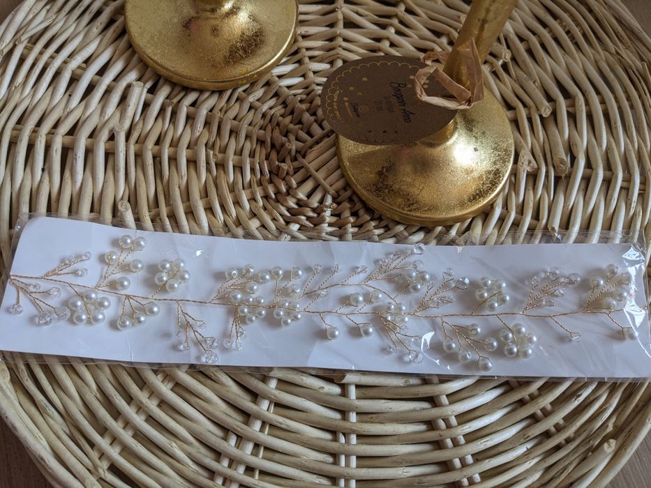 Разкошни бижута обеци, гривни, колиета