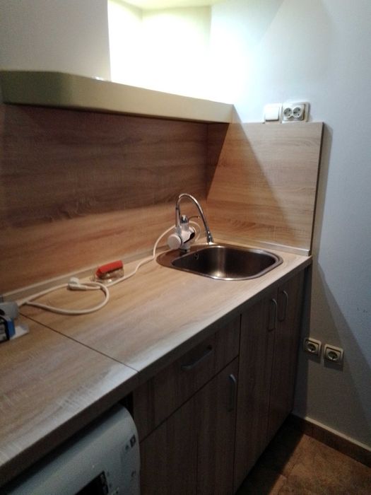 Дава разширена гарсониера под наем в топ център