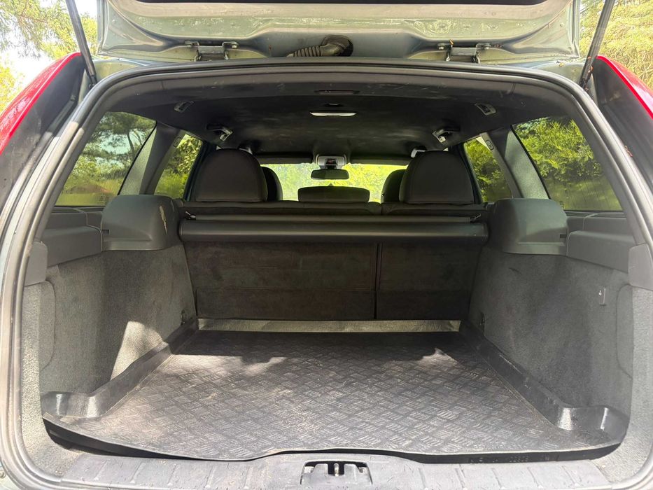 VOLVO V50 automat 2.0d 136cp