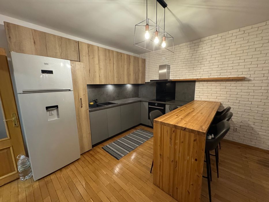 Mobilier complet bucatarie din pal, MDF lemn, electrocasnice incluse