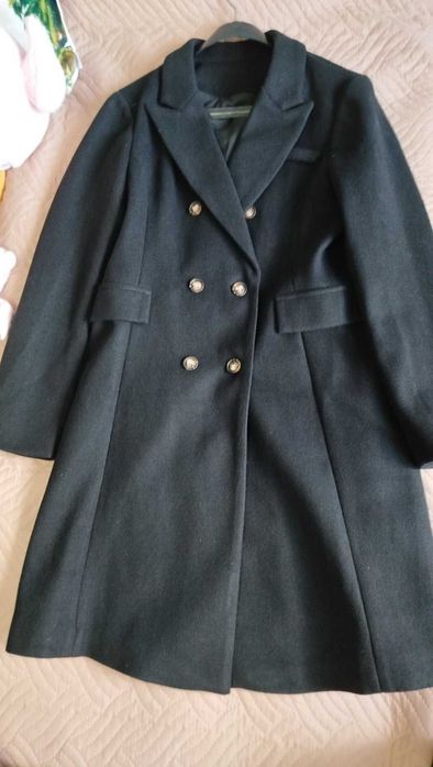 Ново елегантно черно палто