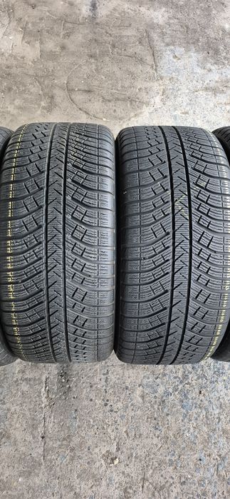 4 anvelope iarna Michelin 275/40/21.Pretul este pe bucata.