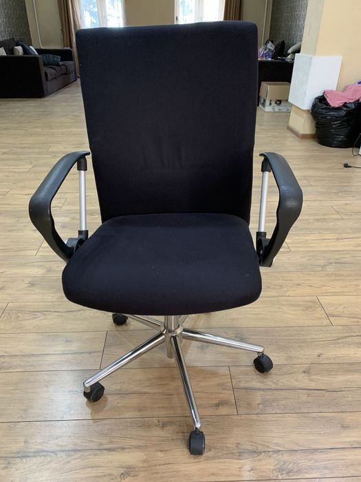 Компьютерное кресло