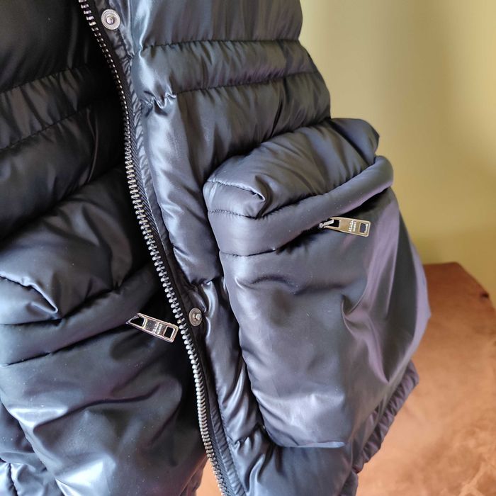 Дамски елек Prada грейка пухенка с качулка