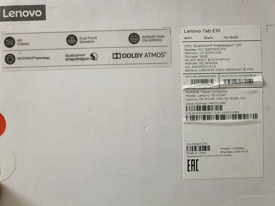 Продам планшет на запчасти Lenovo tabE10.