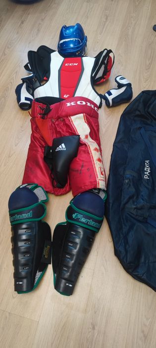 Хоккейная экипировка