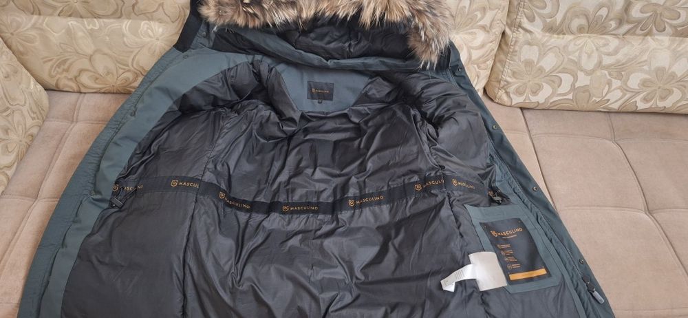Продам мужскую парку