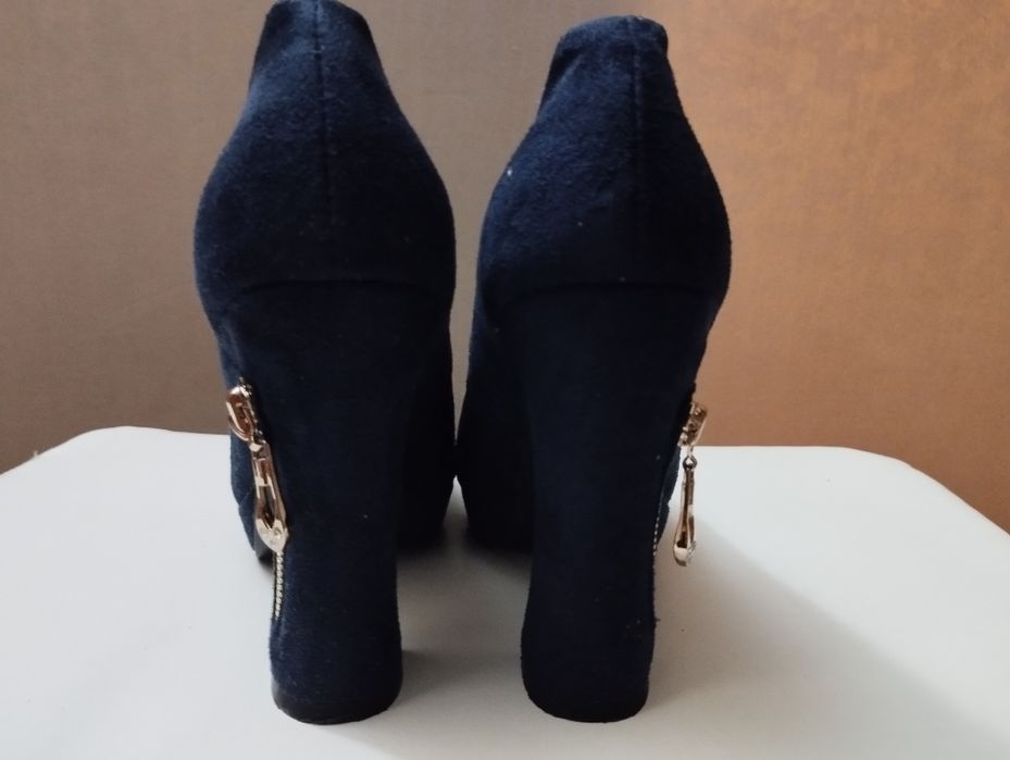 Продам женские туфли!