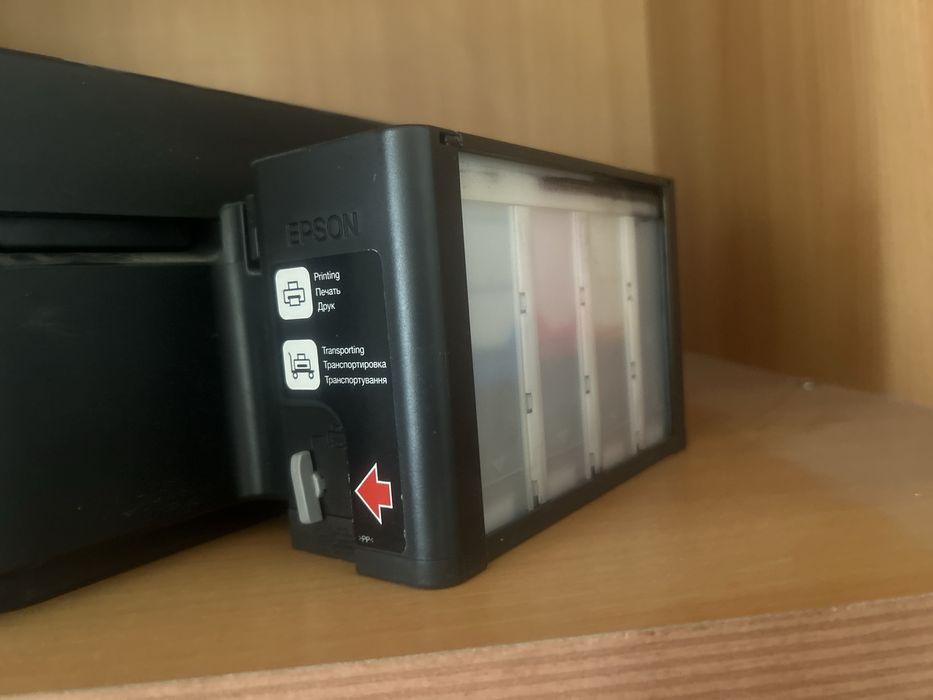 Приниер EPSON со сканнером