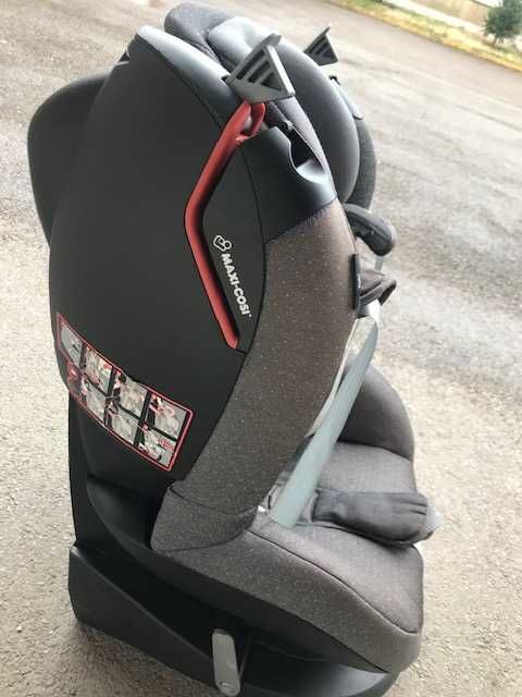 Детско столче за кола Maxi Cosi Tobi 9-18кг