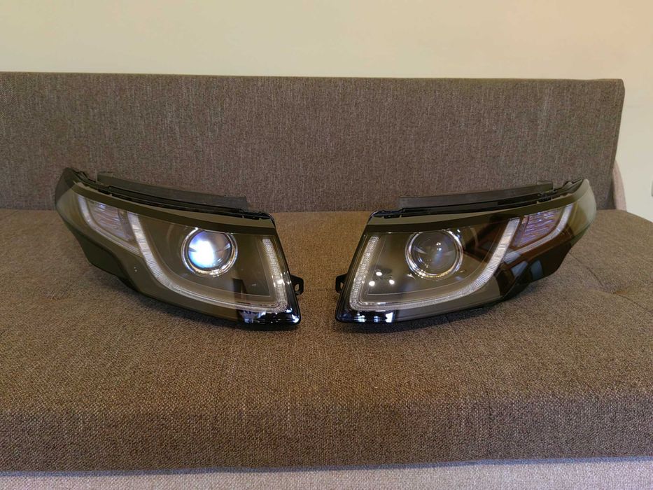 Far stanga dreapta LED Range Rover Evoque 2018 complet
