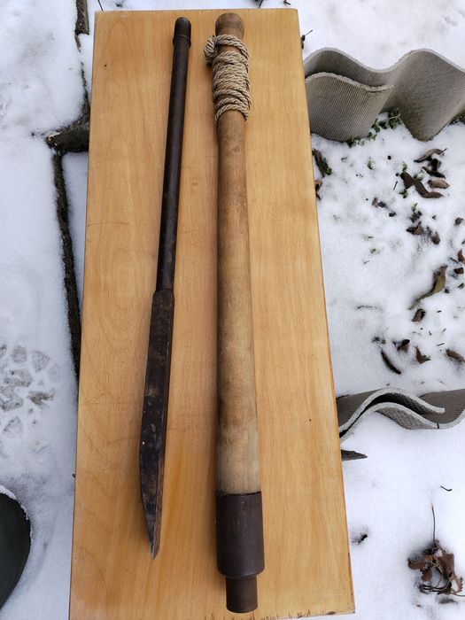 Пещьня для рыбалки зимний,