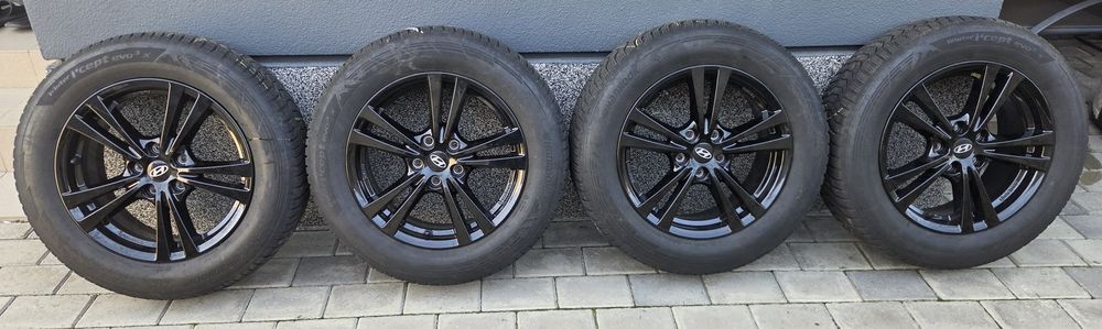 Jante R17 Kia Sportage Nq5 Hyundai Tucson Nx4 Anvelope iarna 215 65 R17 Senzori presiune