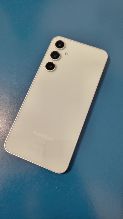 Samsung Galaxy S23 FE Mint Green