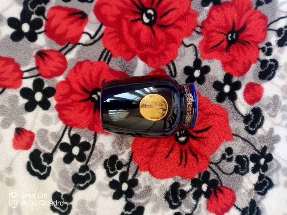 Ваза ,, Москва " позолота ЛФЗ