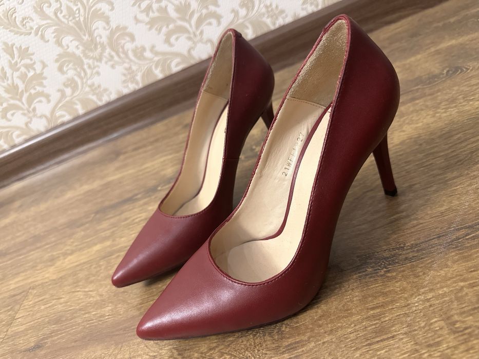 Женская Обувь. Derimod.