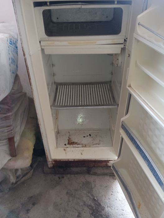 Свияга холодильник б/у