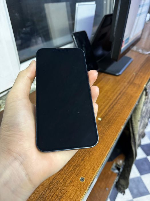 Айфон 13 продам