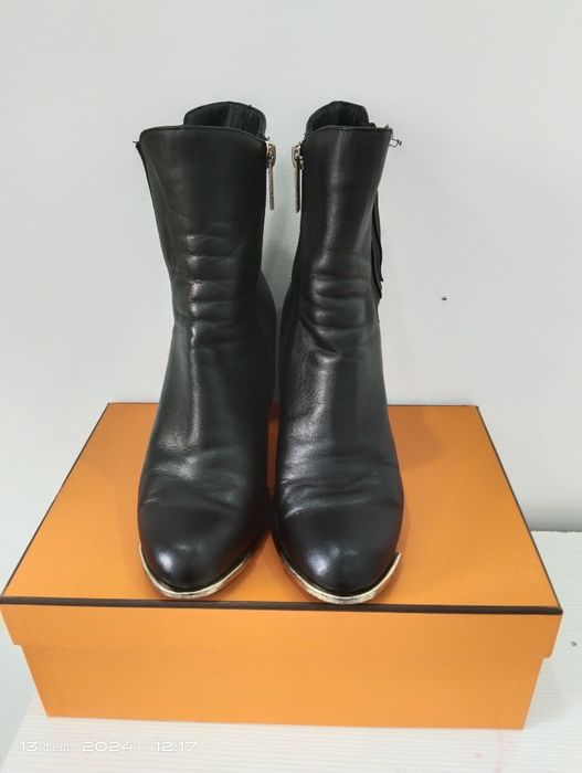 Кожаные сапоги осенние
