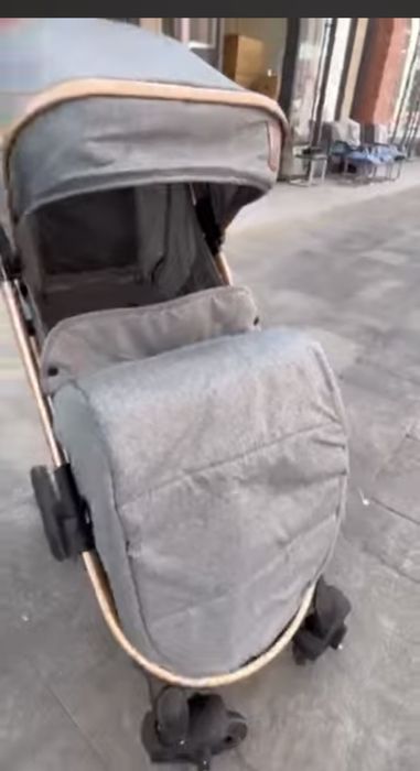 Kolyaska Teknum pishshiq,baloni rezinali