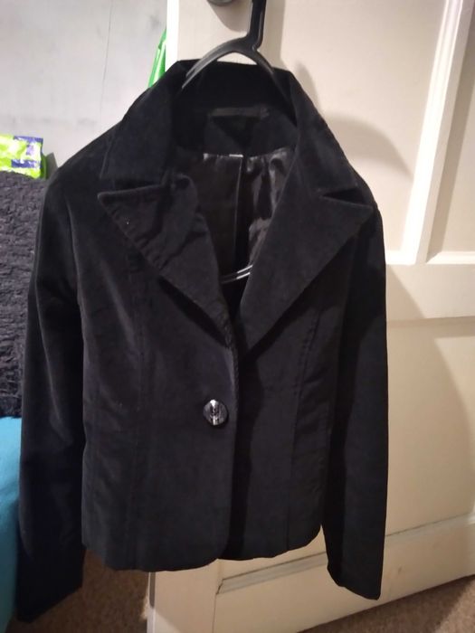 Нарядные вещи для женщины