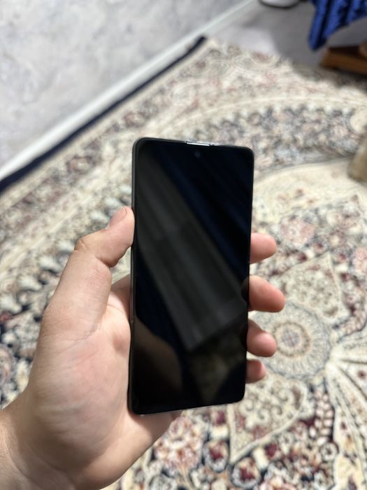 Продам Samsung Galaxy A51