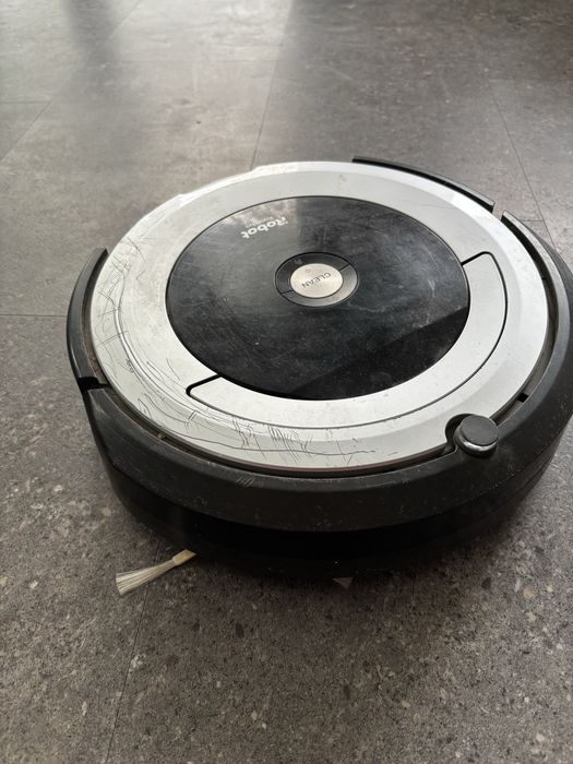 iRobot Roomba 690 Прахосмукачка робот