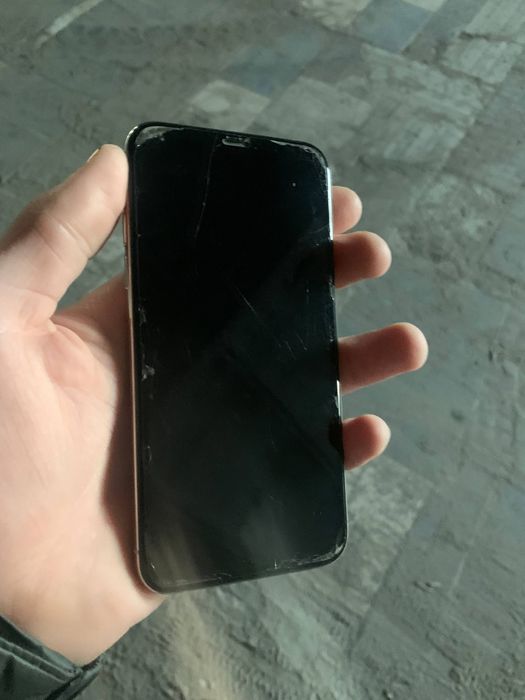 Обменяю Iphone Xs 64gb