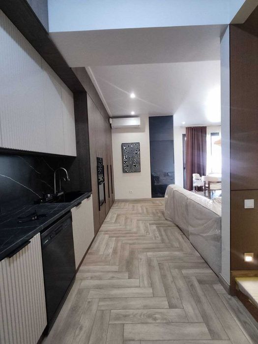 Таунхаус-3шт. Площадь 253м2, 269м2, 305м2. Кадастр. Казы махаля. Евро.