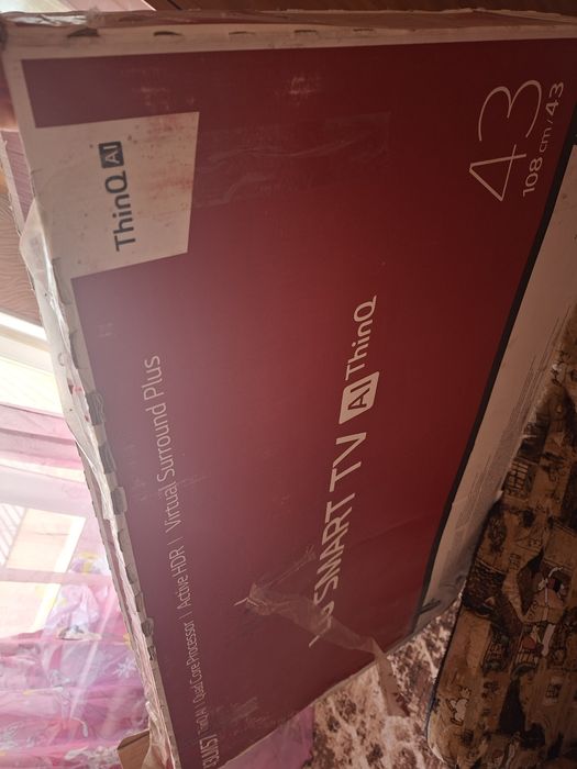 Продаю телевизор LG смарт