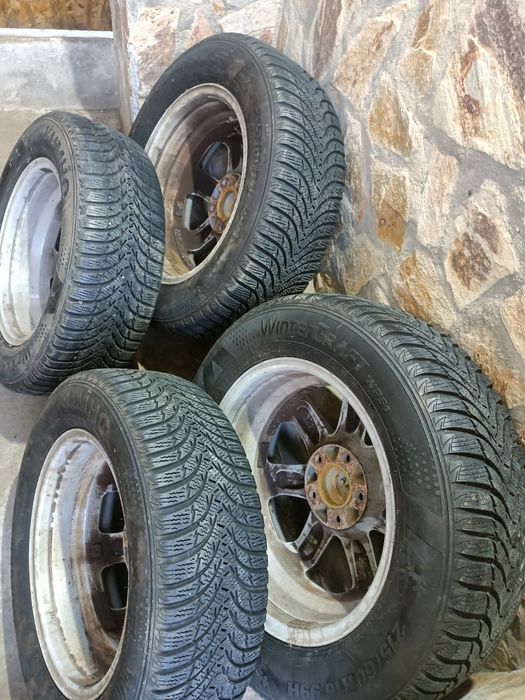 Джанти със зимни гуми 16"