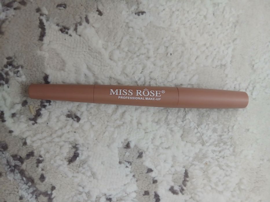 Косметика для женщин