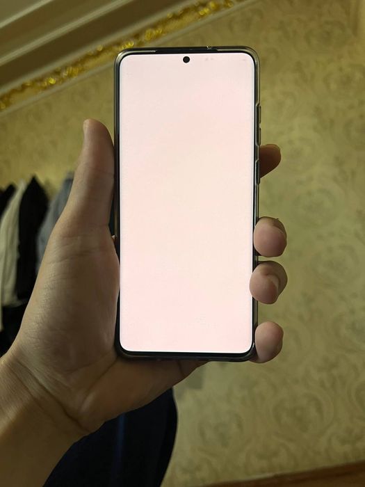 Samsung s20 plus ideal