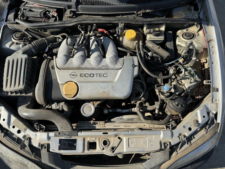 Опел Тигра 1.4 16v 90кс 1999г На Части