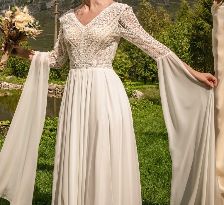 Rochie de mireasă Boho_ Nava Bride model Holly