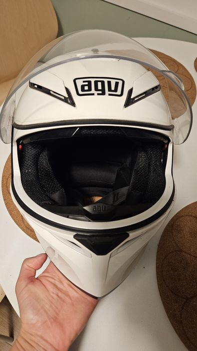 Vând casca motor fete AGV