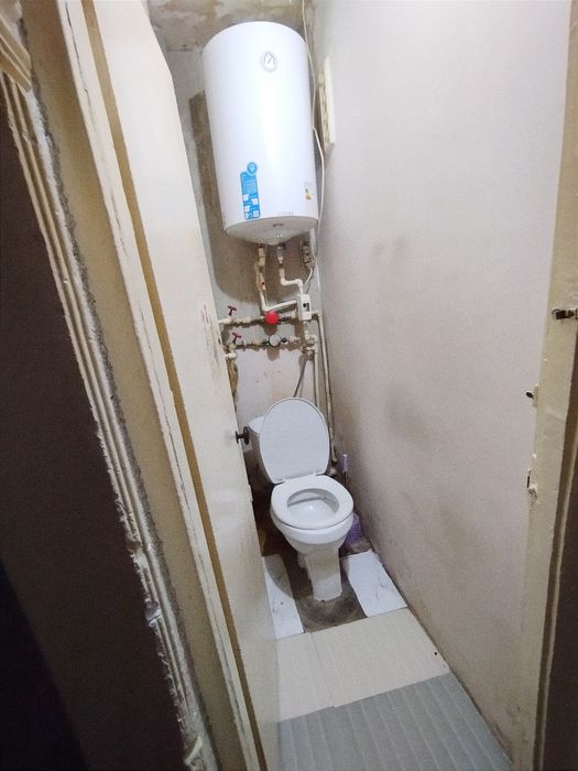 Срочно продаётся Микрорайон-Согдиана 3х ком кв на 1 этаже