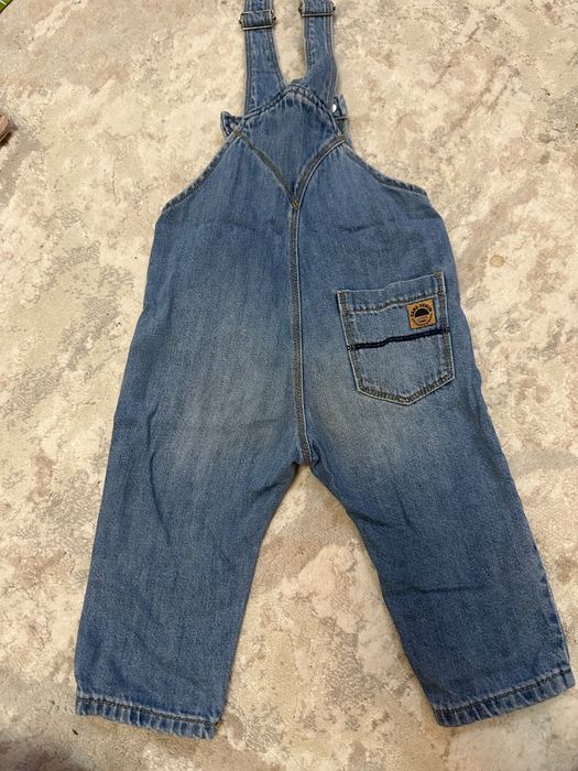 Джинсовый комбинезон