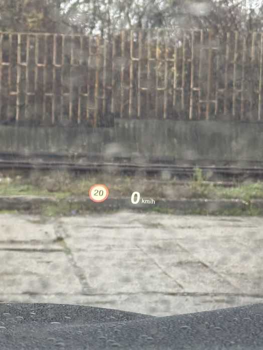 F30 километраж - бял с хедъп