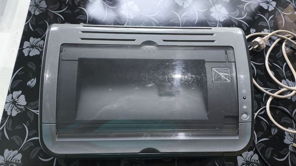 CANON LBP2900B почти новый
